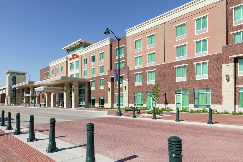 曼哈顿希尔顿花园酒店主图