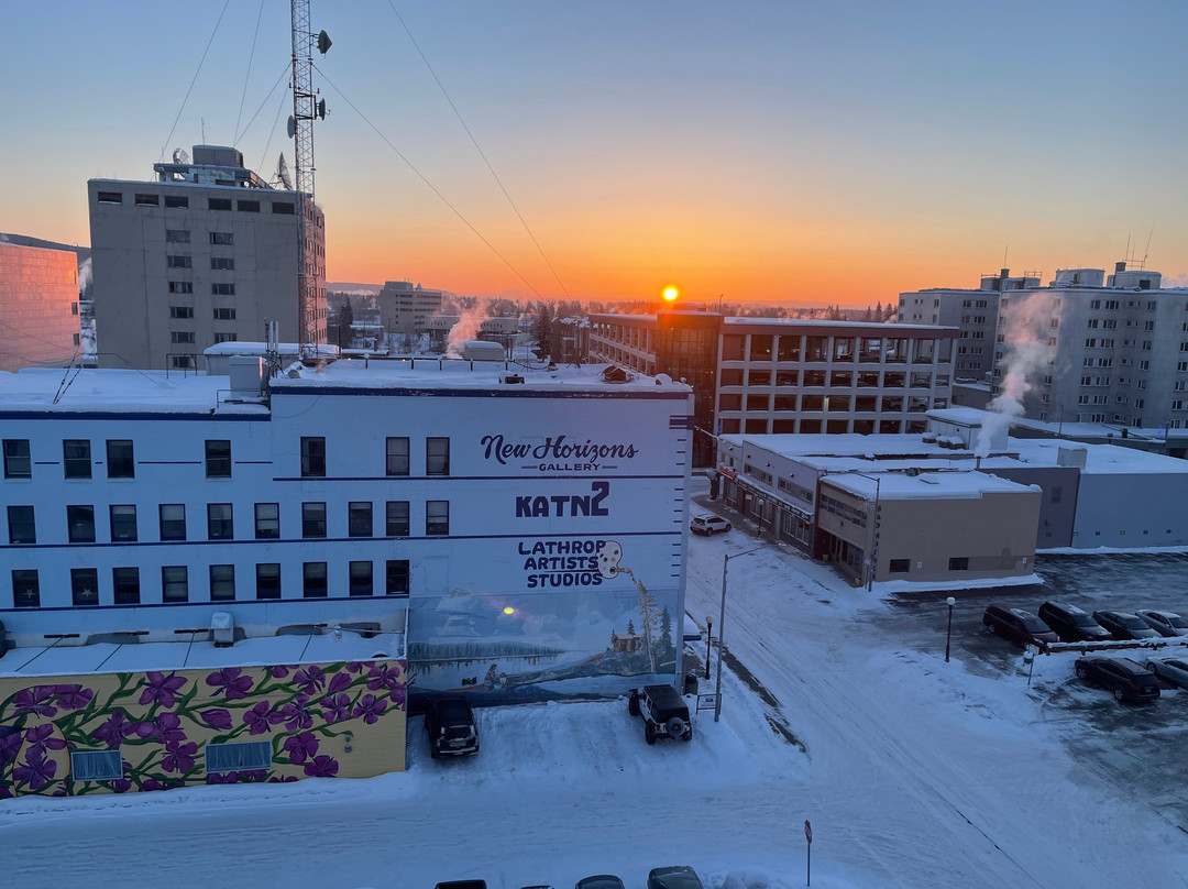 费尔班克斯万豪春季山丘套房酒店主图