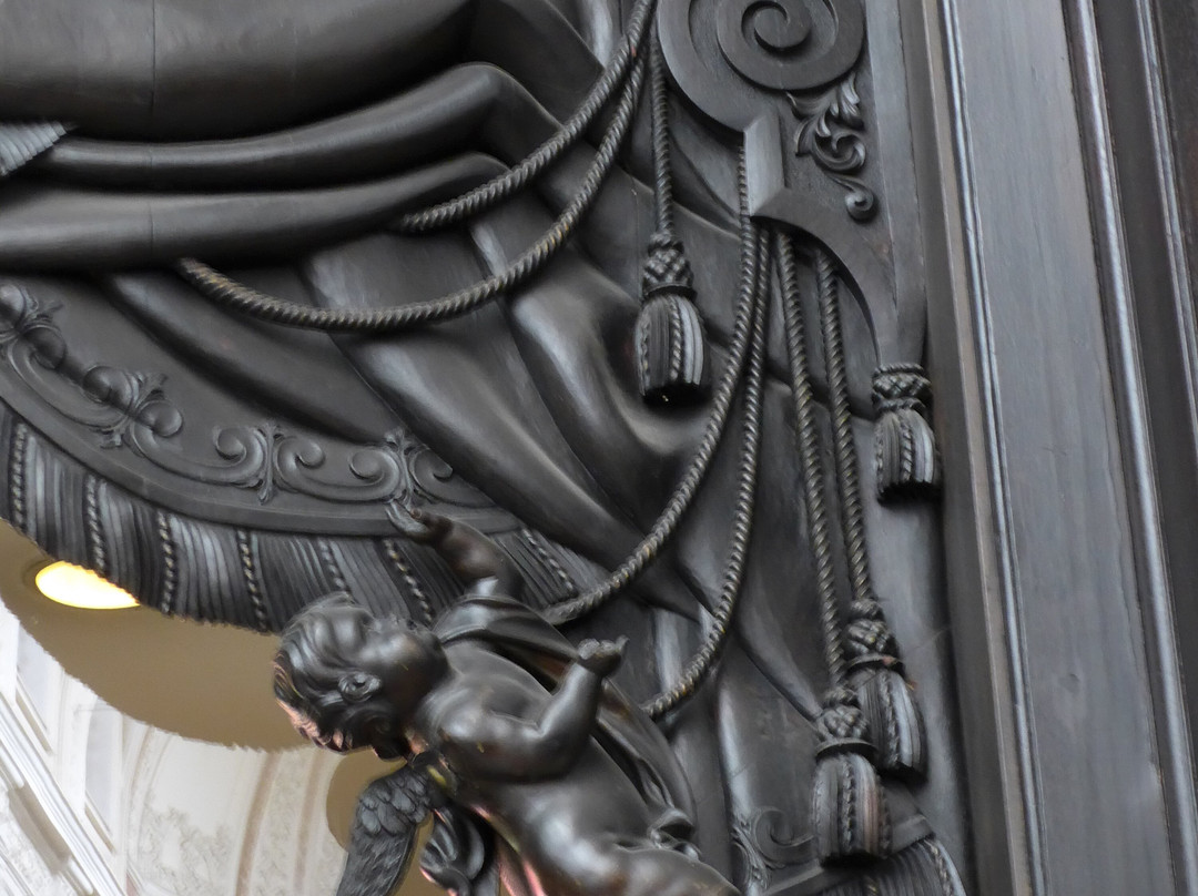 Church of Notre-Dame Du Finistere-布鲁塞尔必去景点