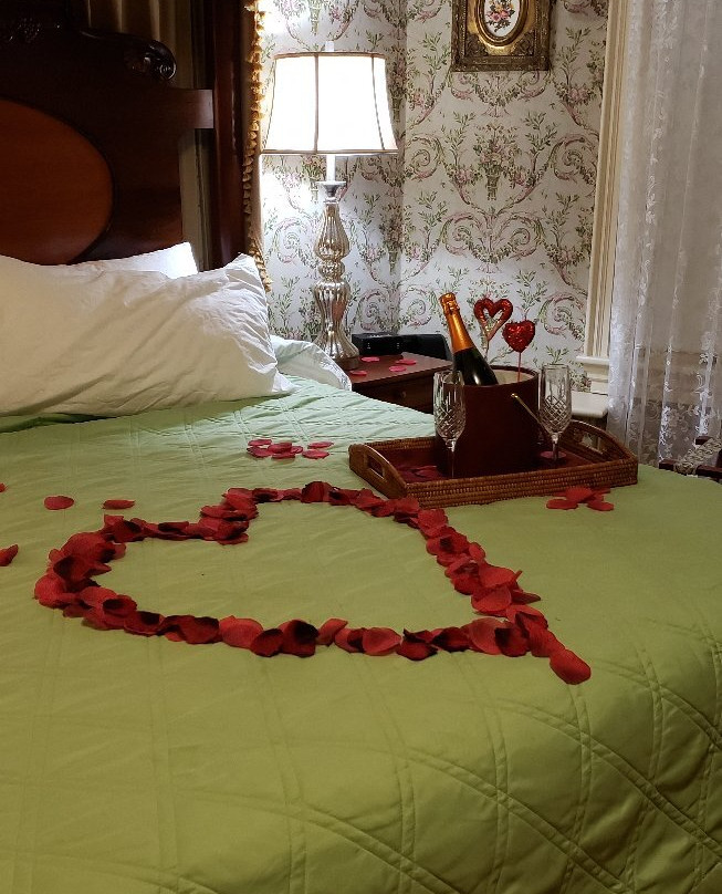 Berry Manor Inn And Hotel主图