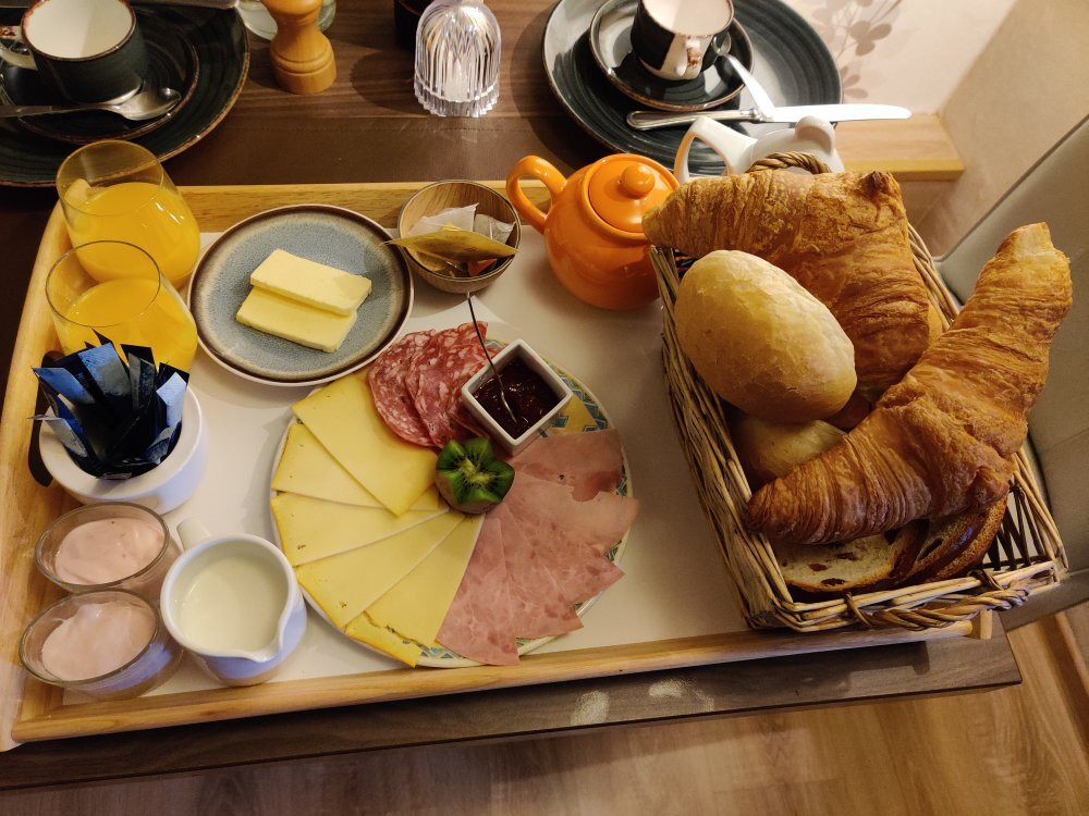 Hotel Les 5 Ourthes主图