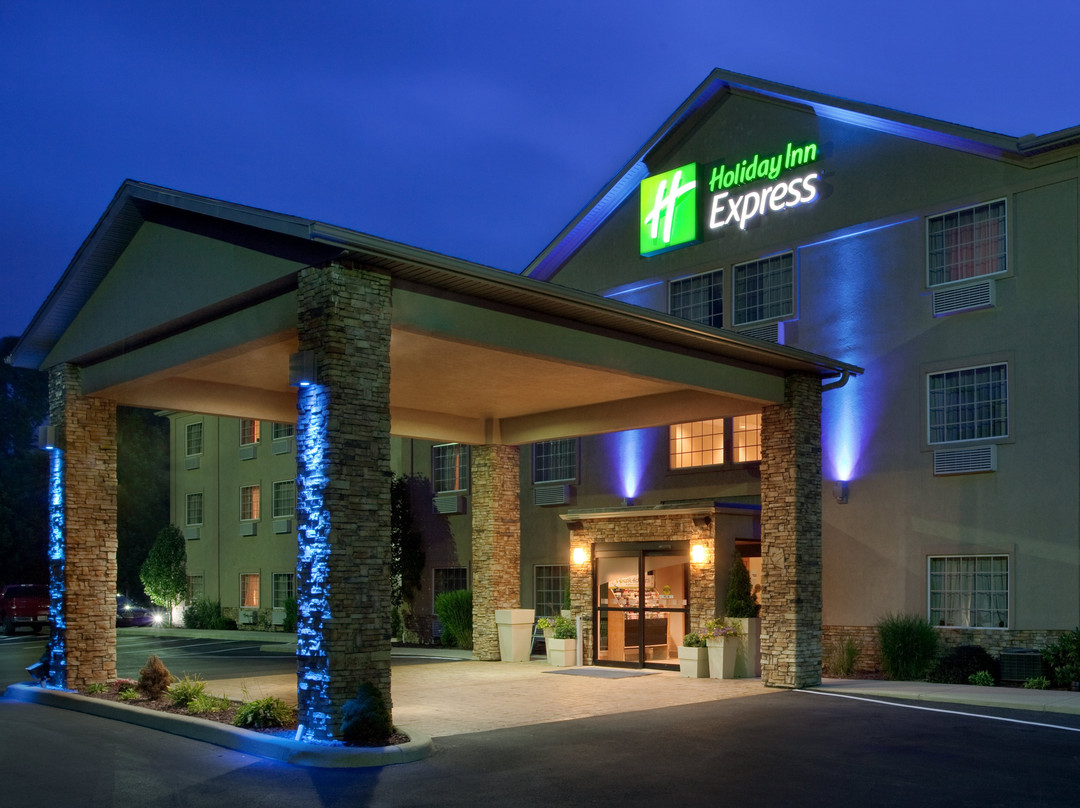 Holiday Inn Express Mt. Pleasant - Scottdale By IHG主图
