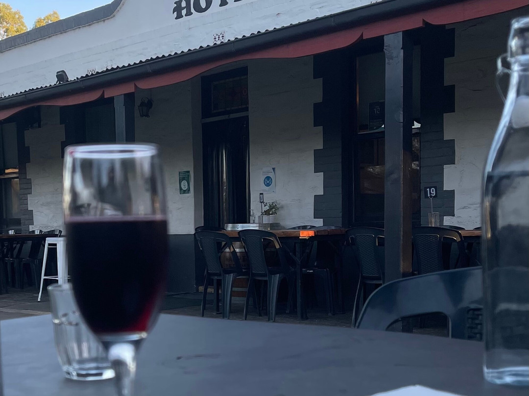 Magpie and Stump Hotel主图