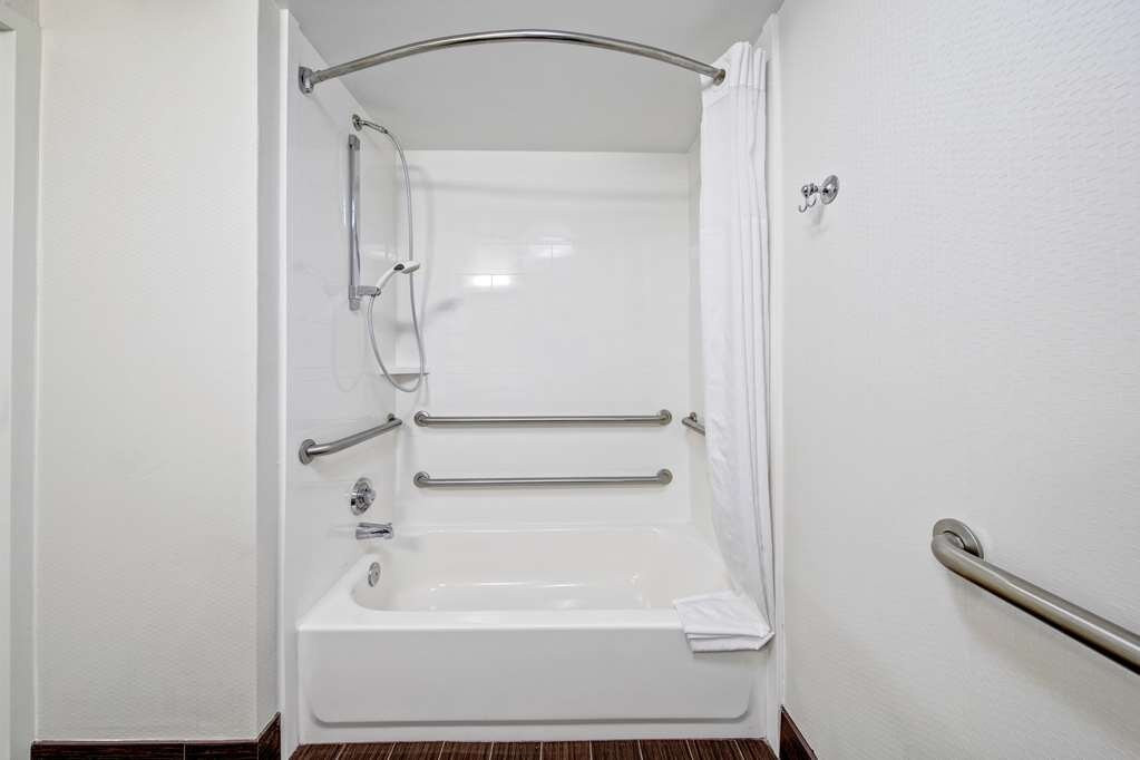 Hampton Inn Corinth主图