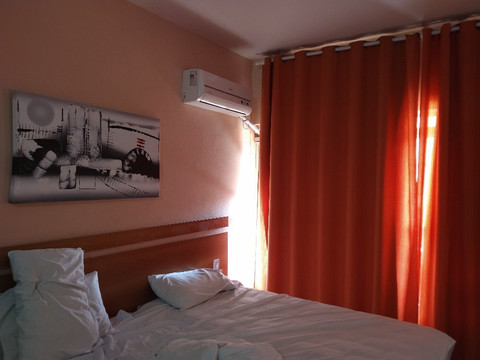 Hotel Calabreza主图