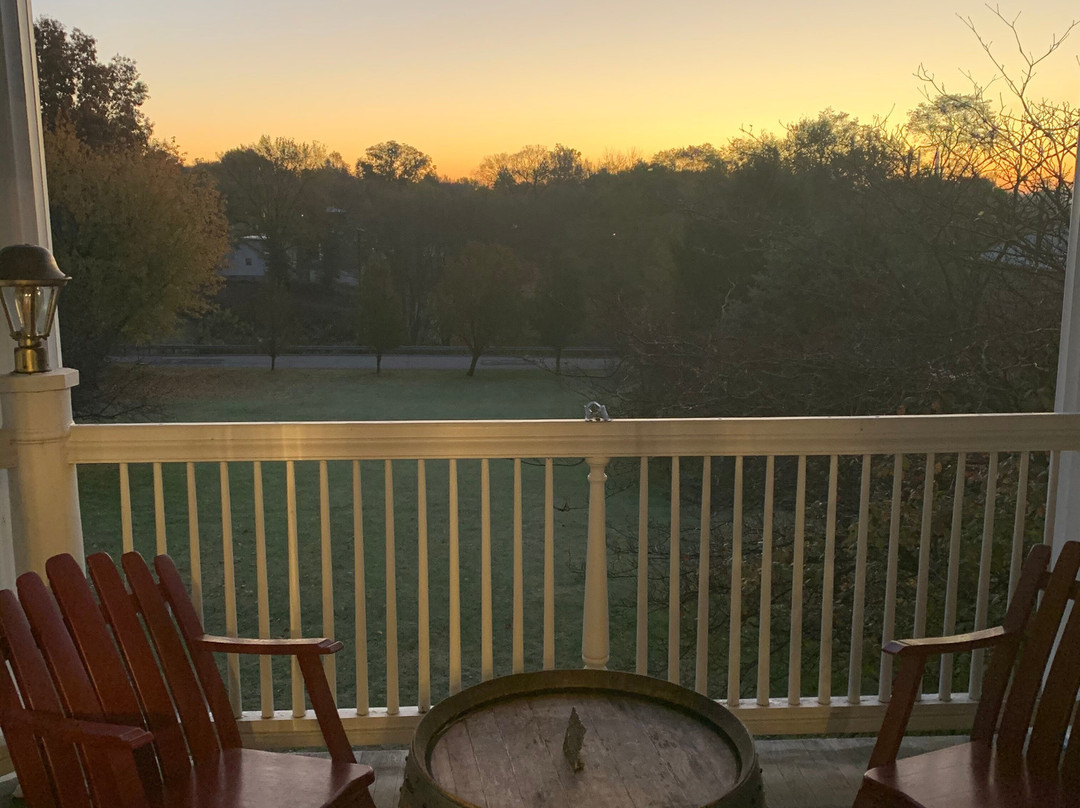 Augusta Wine Country Inn主图