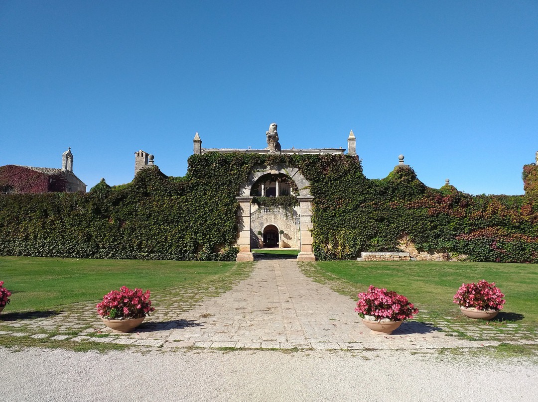 Castello Marchione-孔韦尔萨诺必去景点