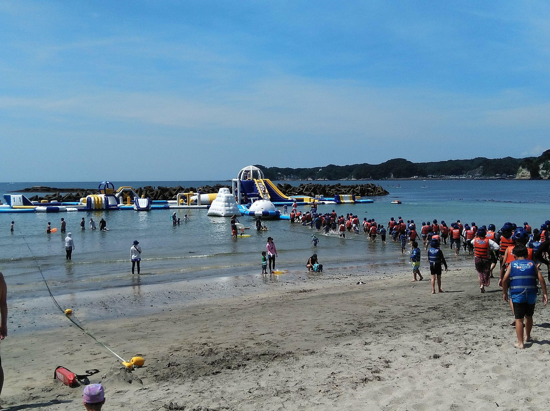 Katsuura Chuo Beach景点图片