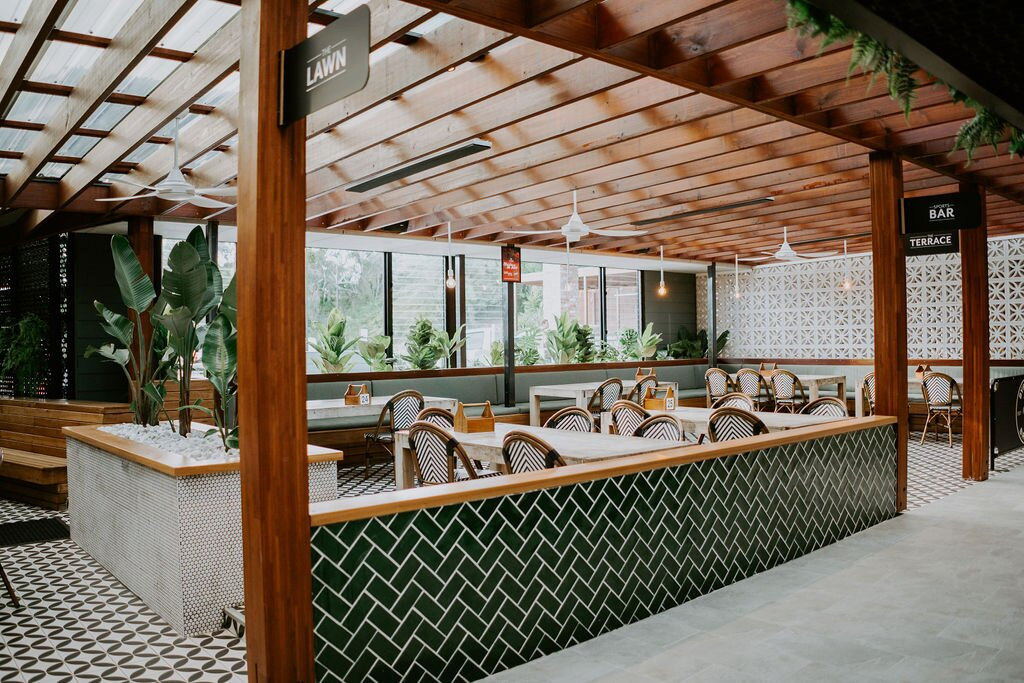 The Club at Parkwood Village-Parkwood必去景点