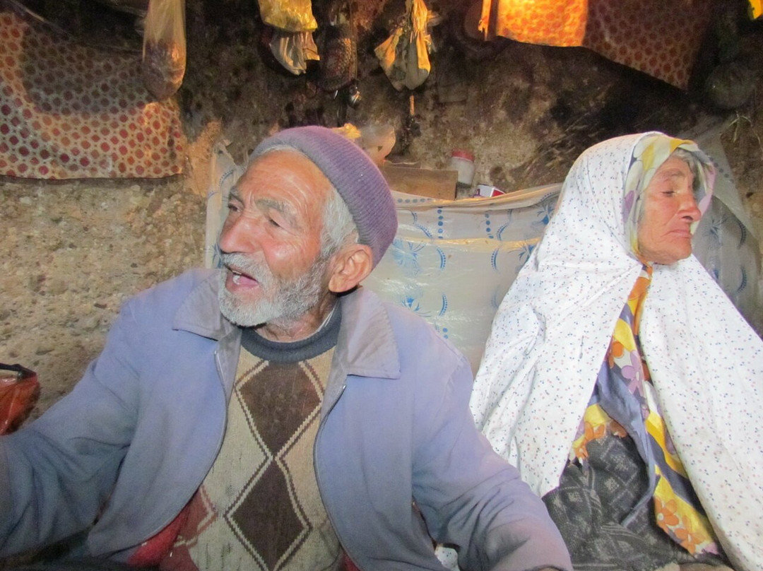 Rocky Village of Meymand景点图片