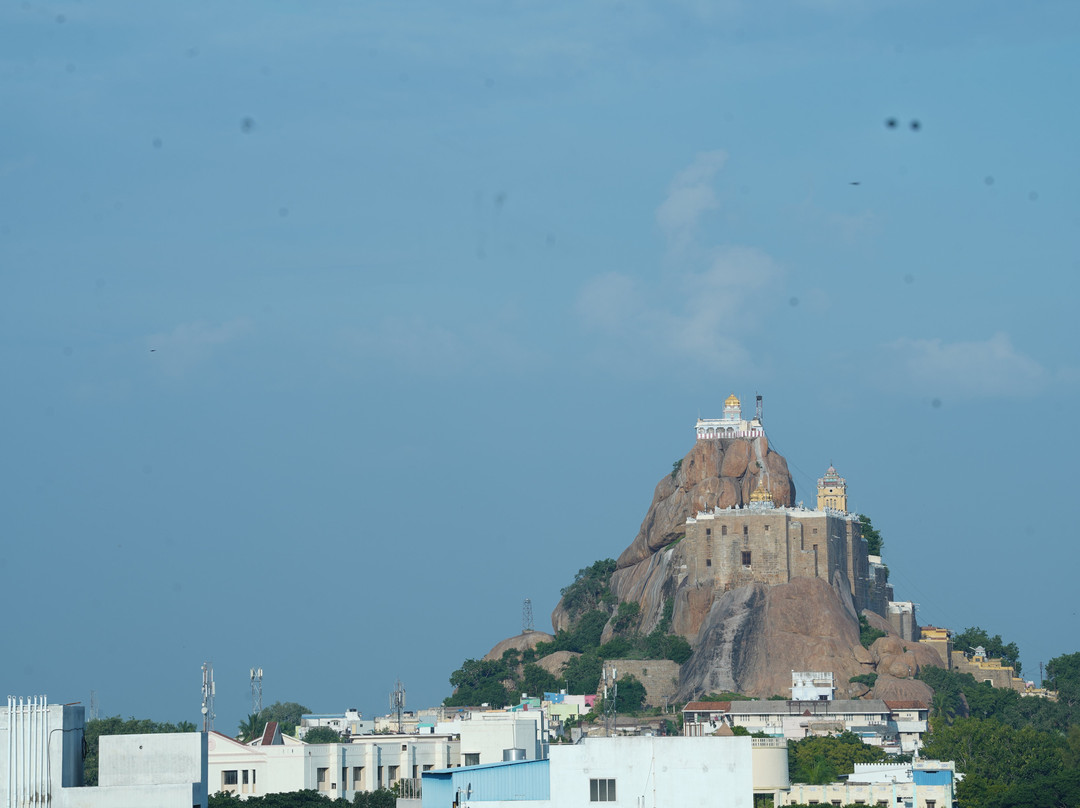 Rohini ApartHotel主图