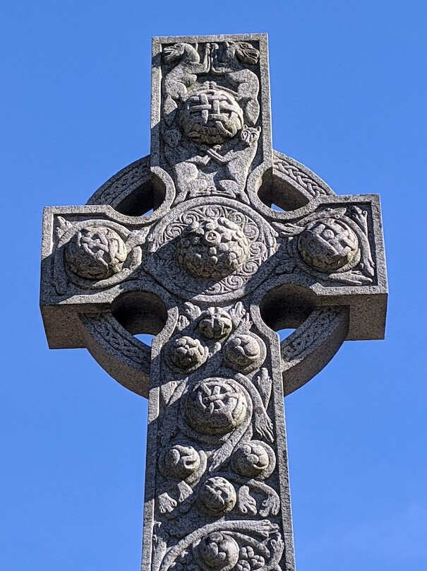 Lochwinnoch War Memorial景点图片