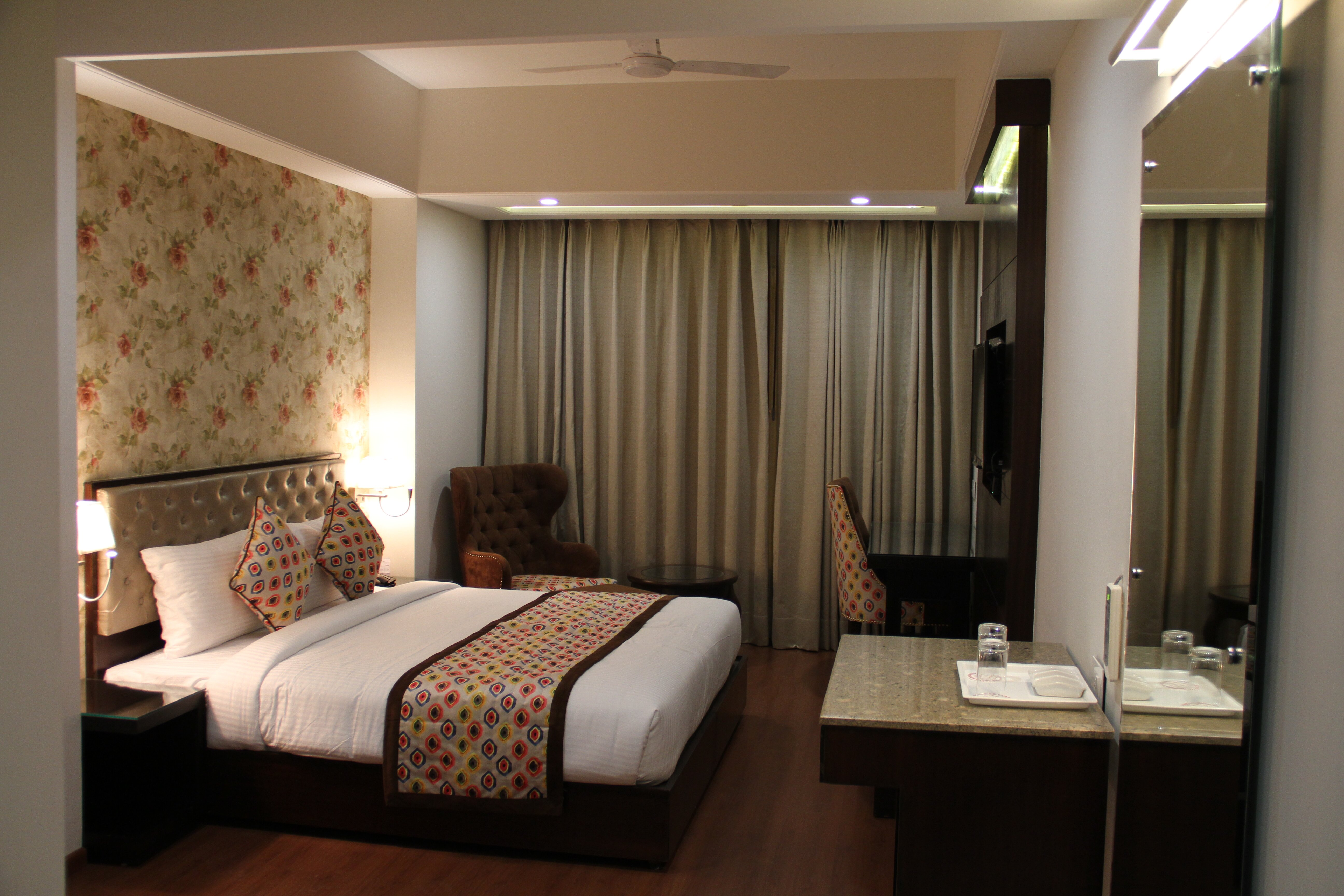 Hotel The Zodiac-官方