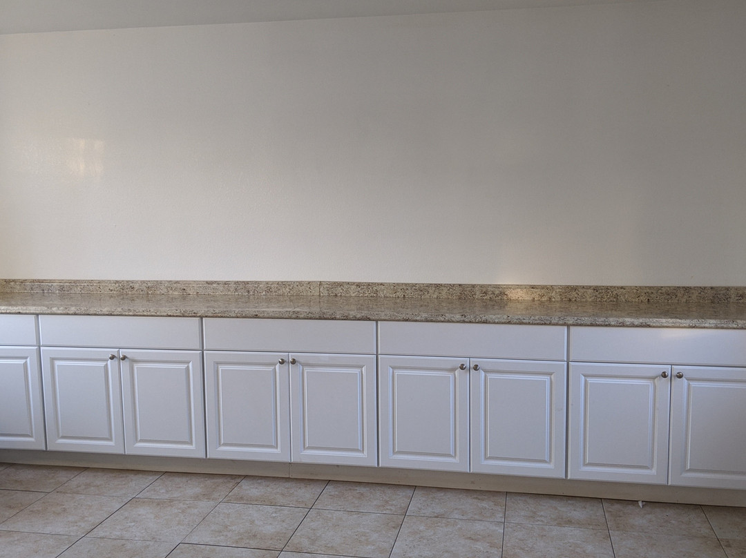 Shasta Pines Motel & Suites主图