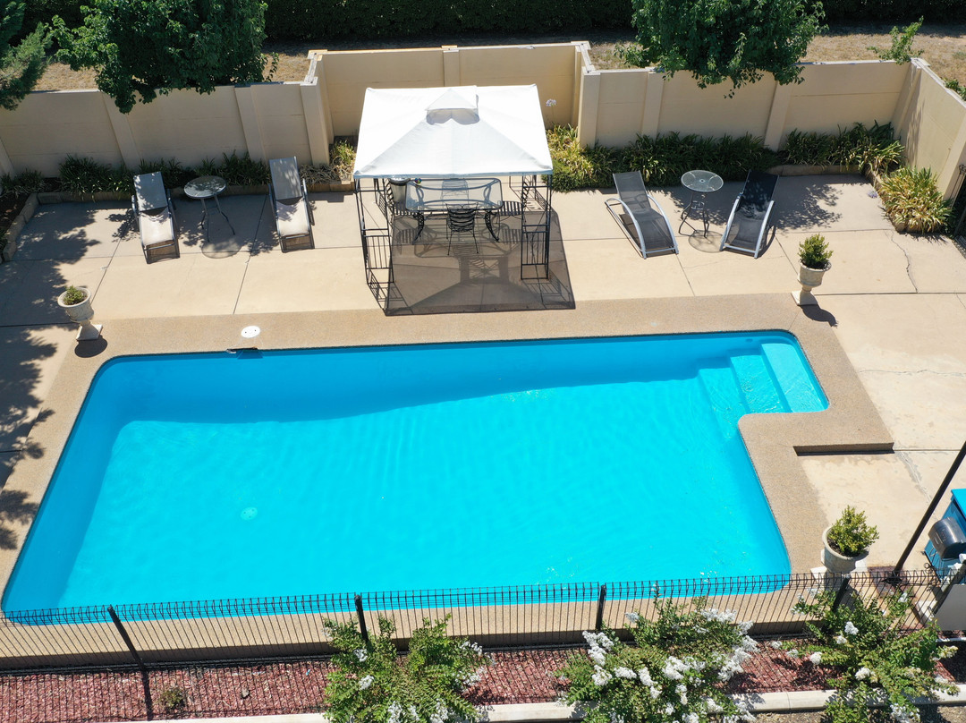 Burringa Motel主图