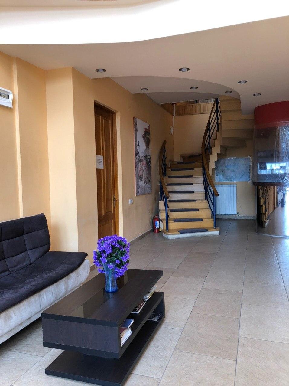 Hotel Vaki-portrait