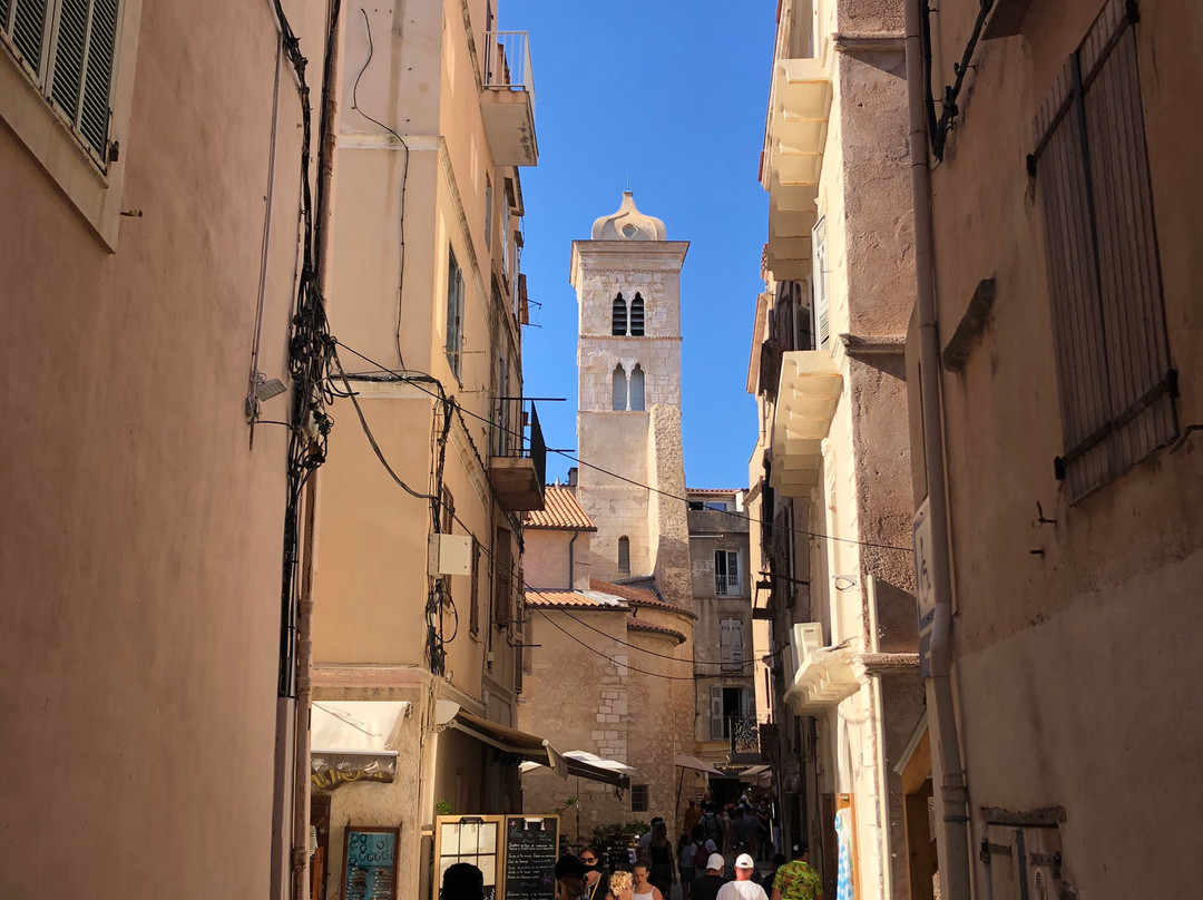 Eglise Sainte Marie Majeure-博尼法乔必去景点