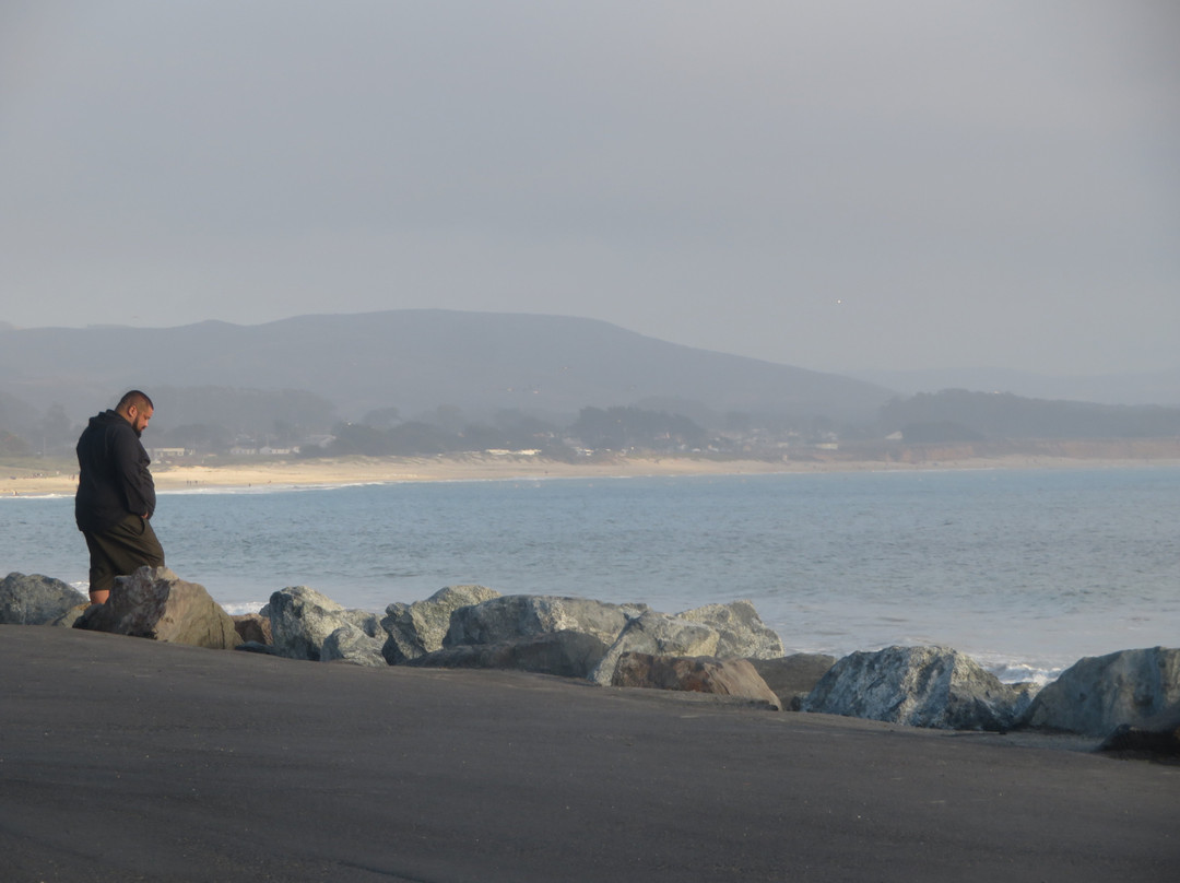 Miramar Beach-半月湾必去景点