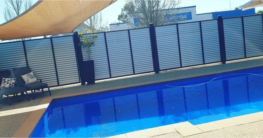 Hillston Motor Inn On High主图