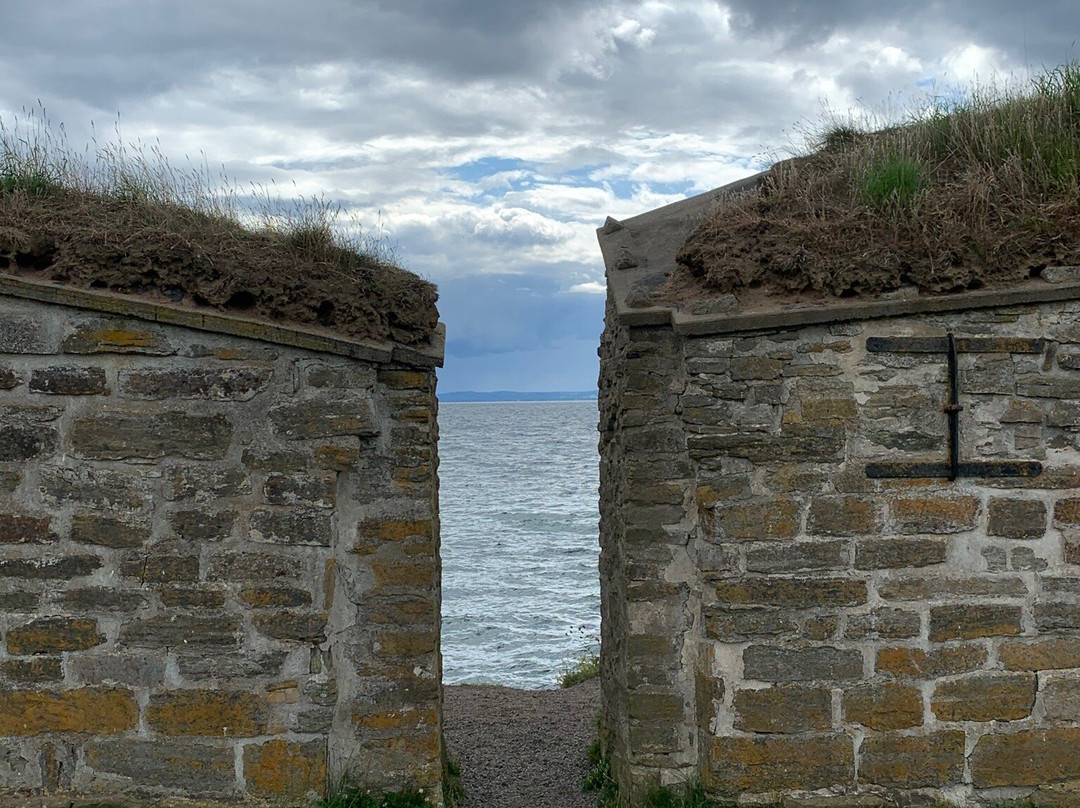 Näs slottsruin景点图片