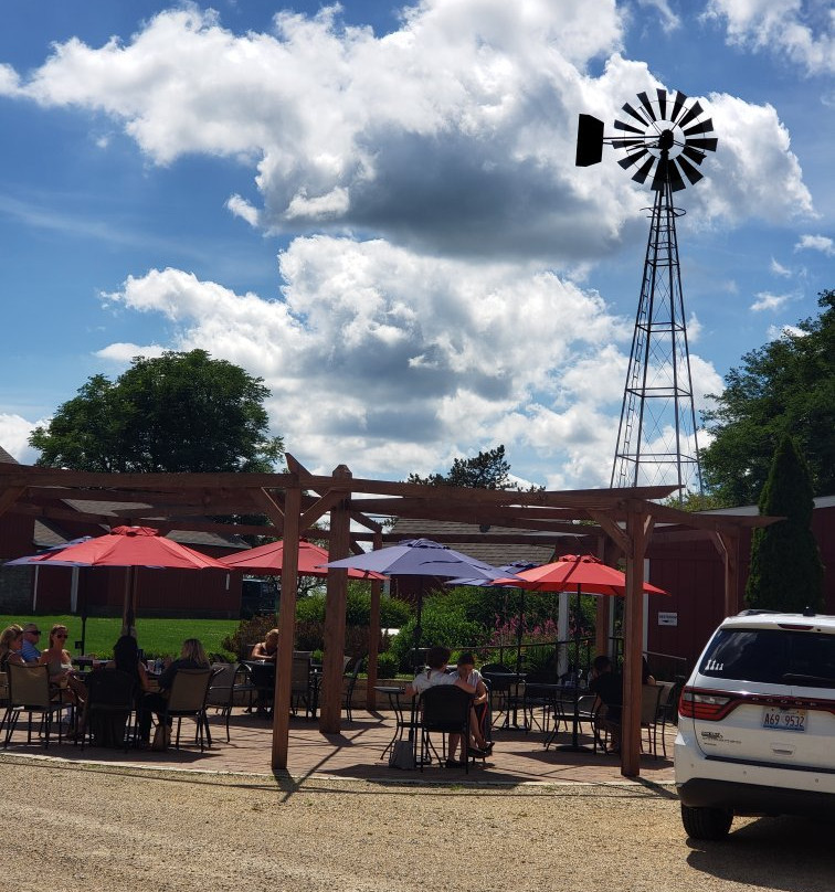 McEachran Homestead Winery-Caledonia必去景点