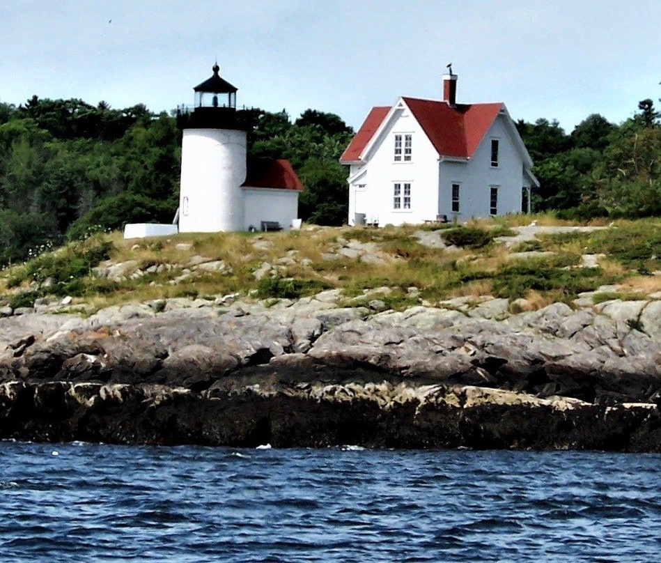 Curtis Island Light景点图片