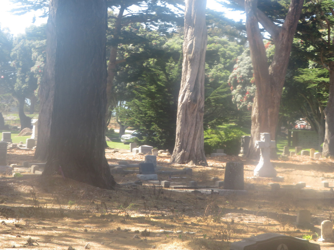 El Carmelo Cemetery-太平洋丛林镇必去景点