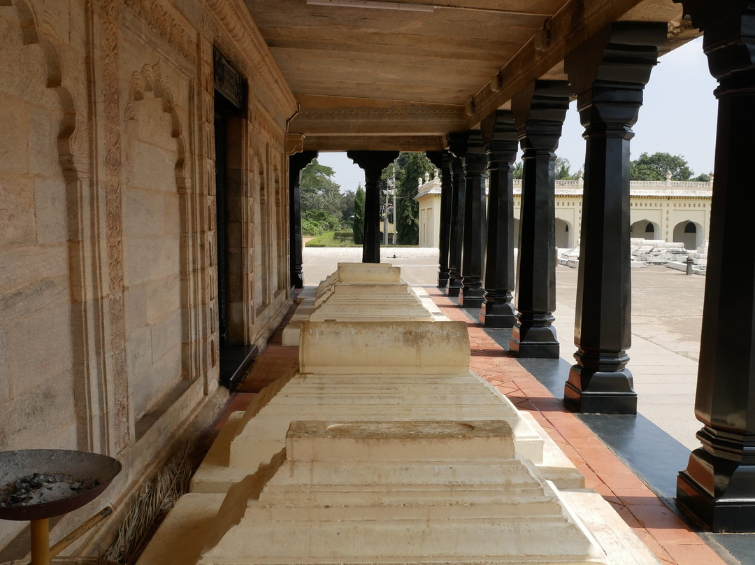 Gumbaz Burial Chamber景点图片