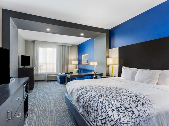 La Quinta Inn & Suites by Wyndham Odessa N. - Sienna Tower主图