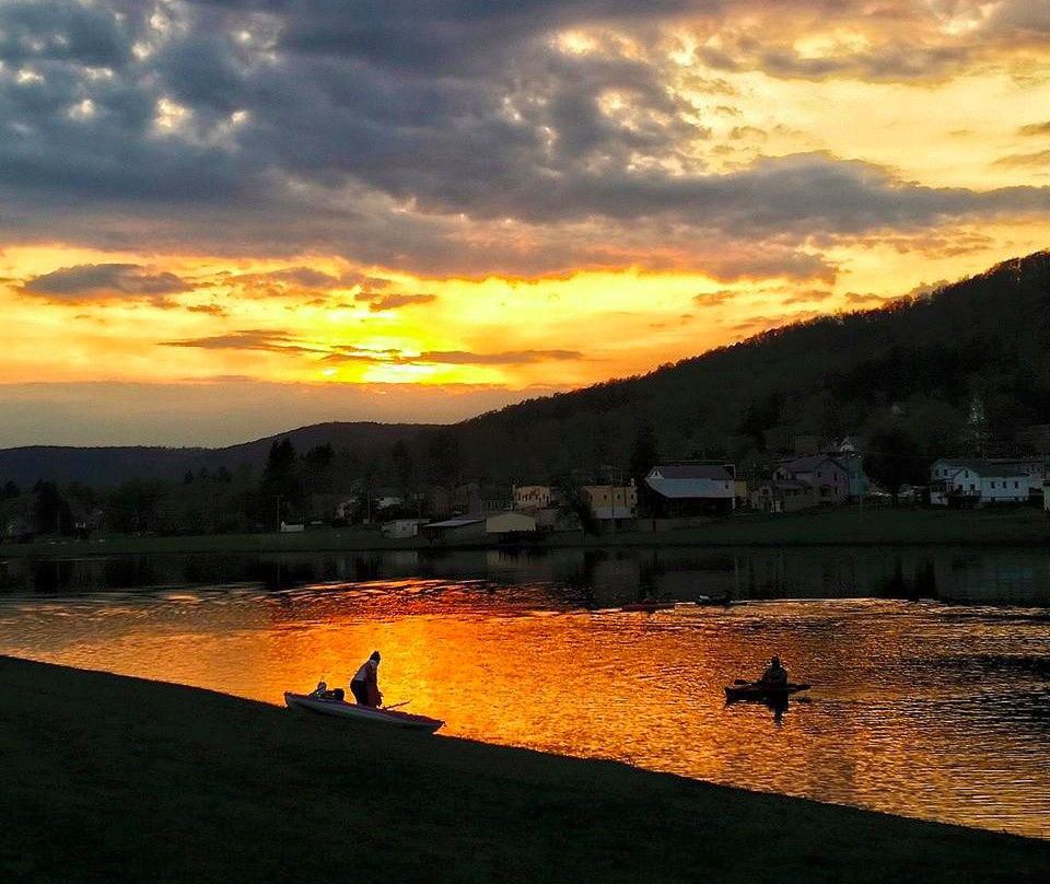 Hamlin Lake Park景点图片