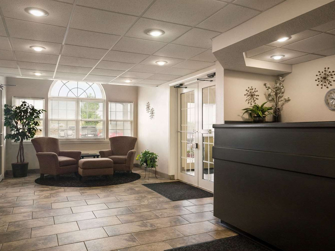 Travelodge by Wyndham Fort Scott主图