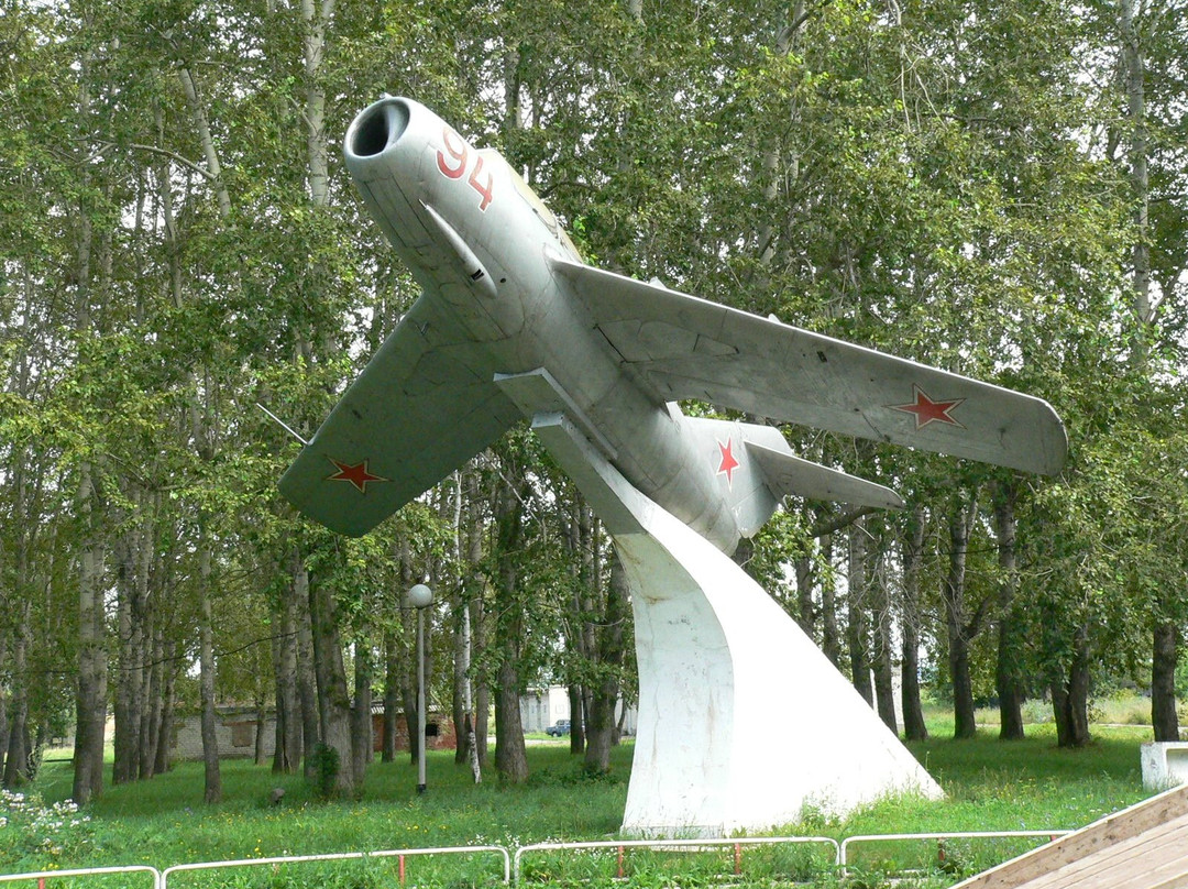 MIG-15 Fighter Monument-Sokol必去景点