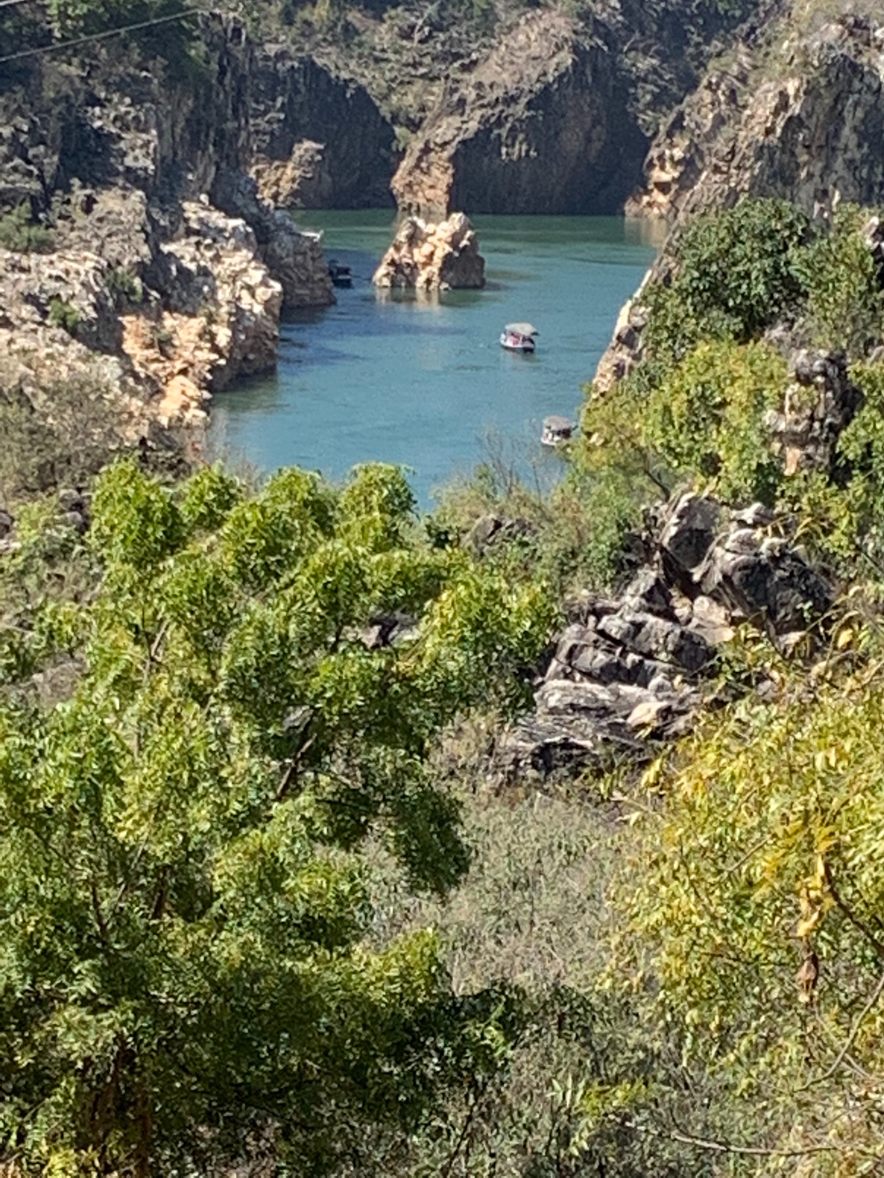 MPT Marble Rocks - Bhedaghat-酒店景观