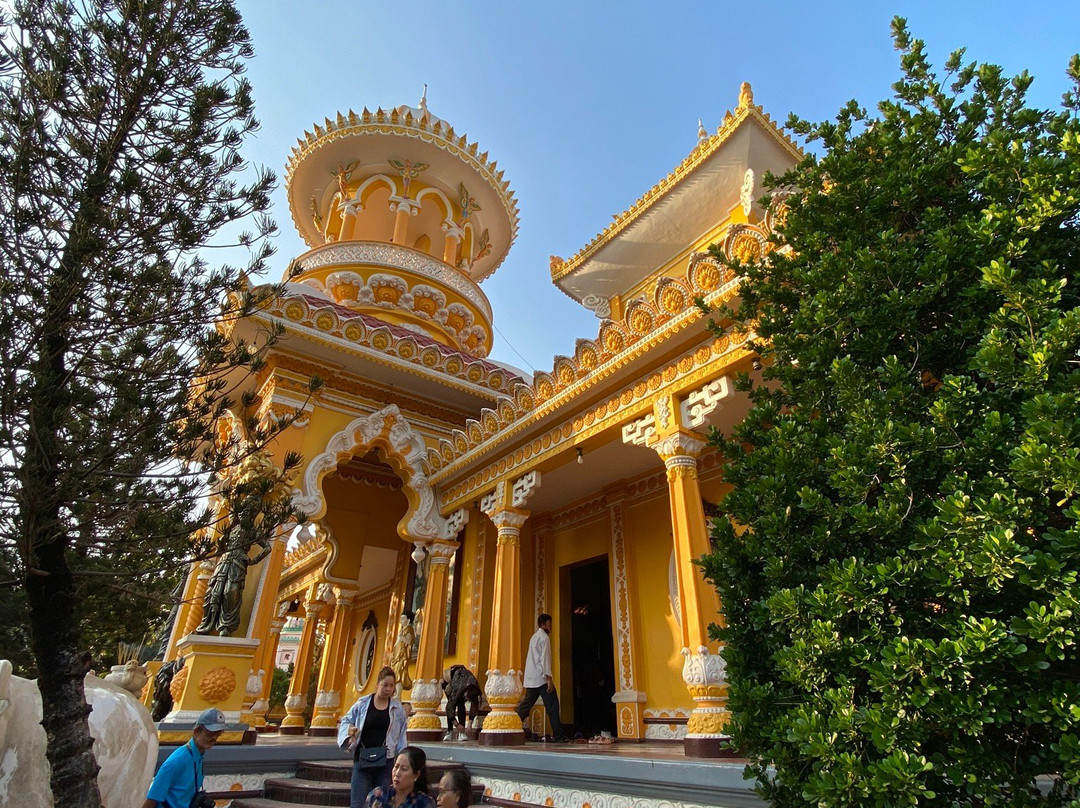 Tay An Temple-朱笃必去景点