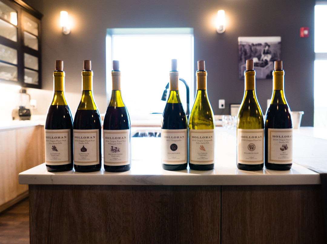 Holloran Vineyard Wines-Dundee必去景点