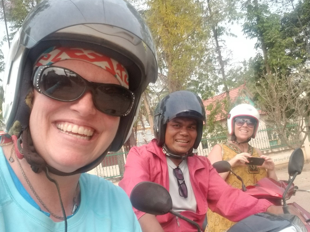 Tuk tuk tour guide Samnang nhay-马德望必去景点