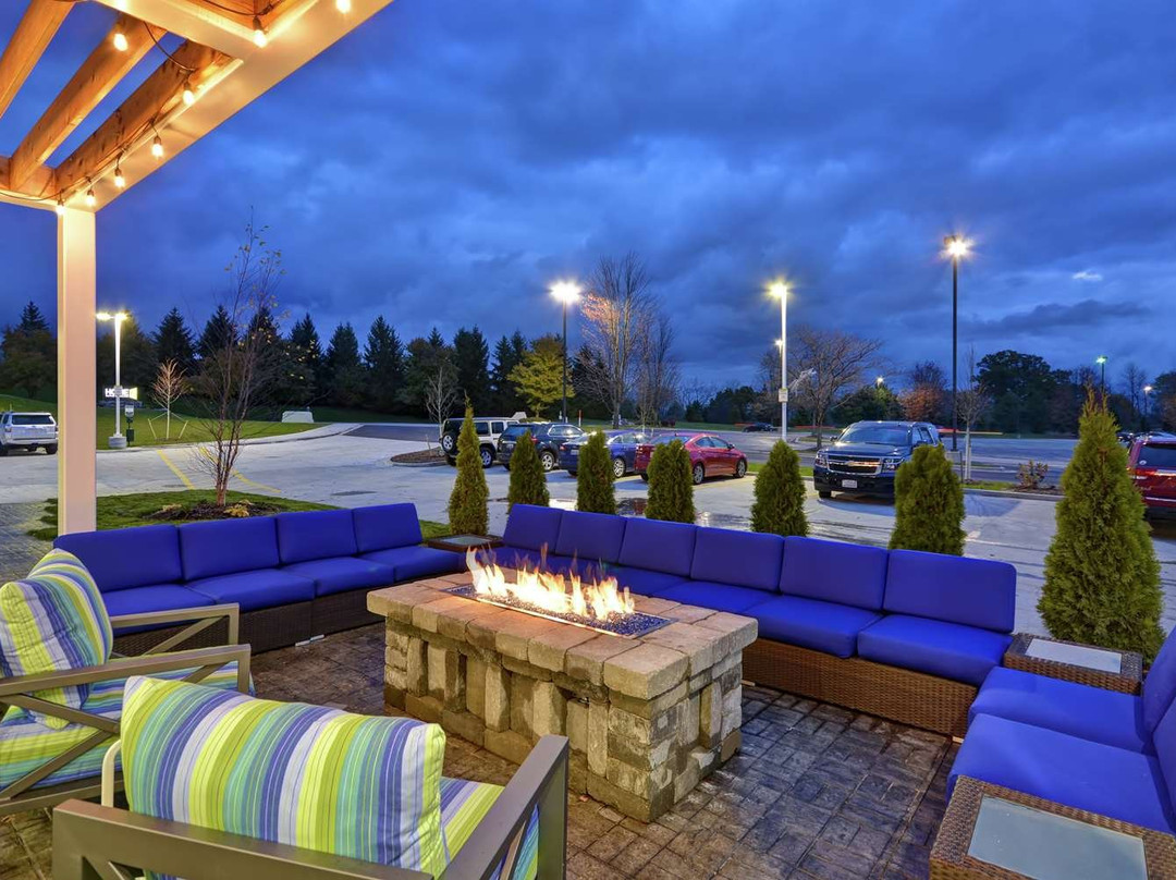 Home2 Suites by Hilton Grand Rapids North主图