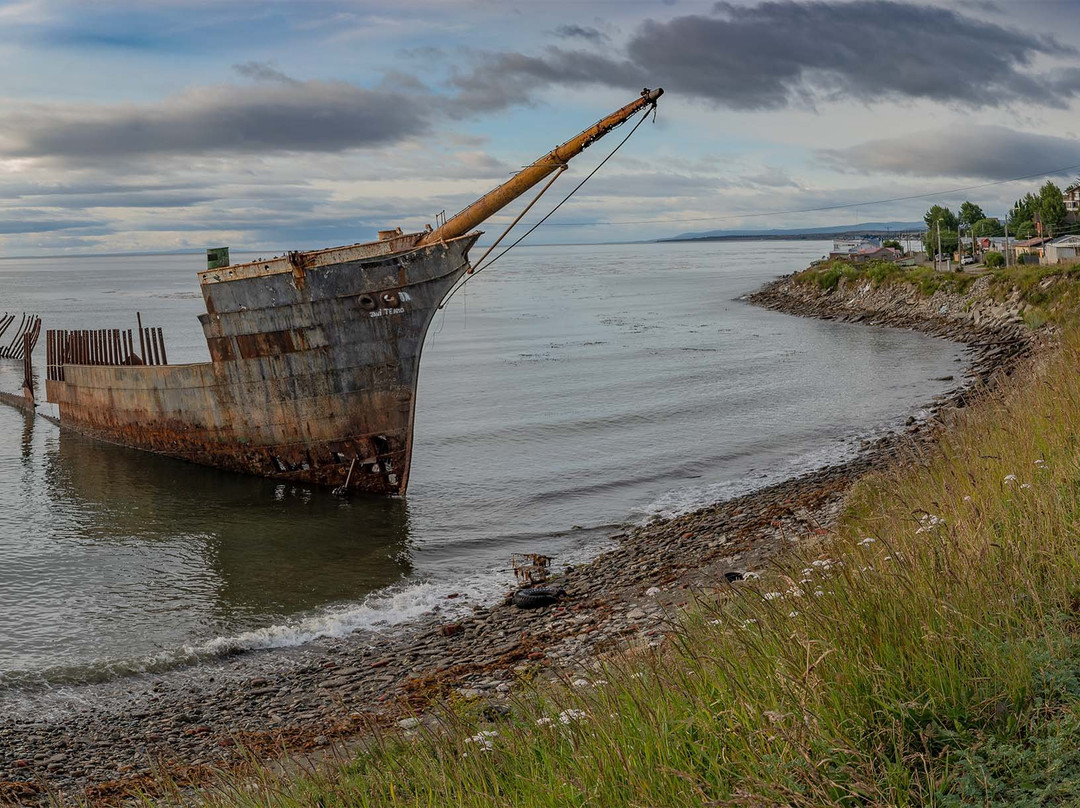 Lord Lonsdale Shipwreck景点图片