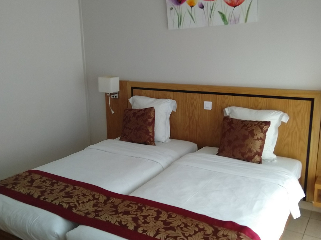 Central Hotel主图