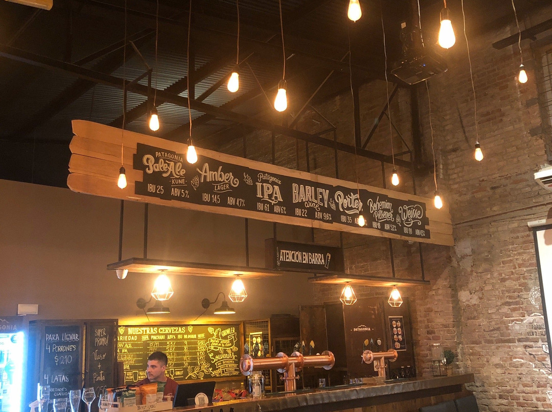 Patagonia Dino Mall Alto Verde