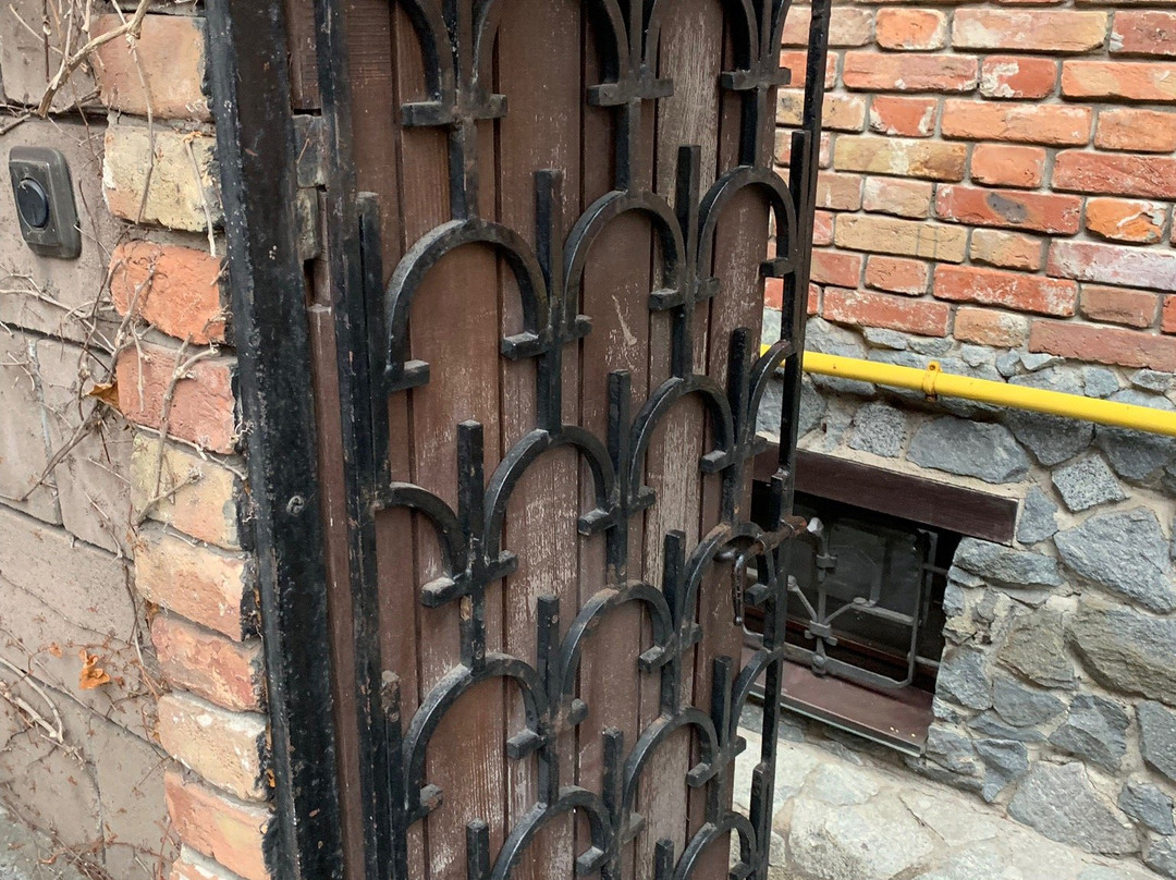 Kirovs'ke酒店住宿-Raikomovskaya Hotel