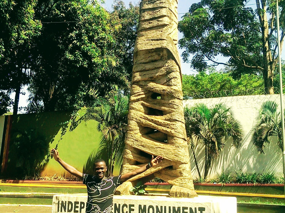 Independence Monument-坎帕拉必去景点