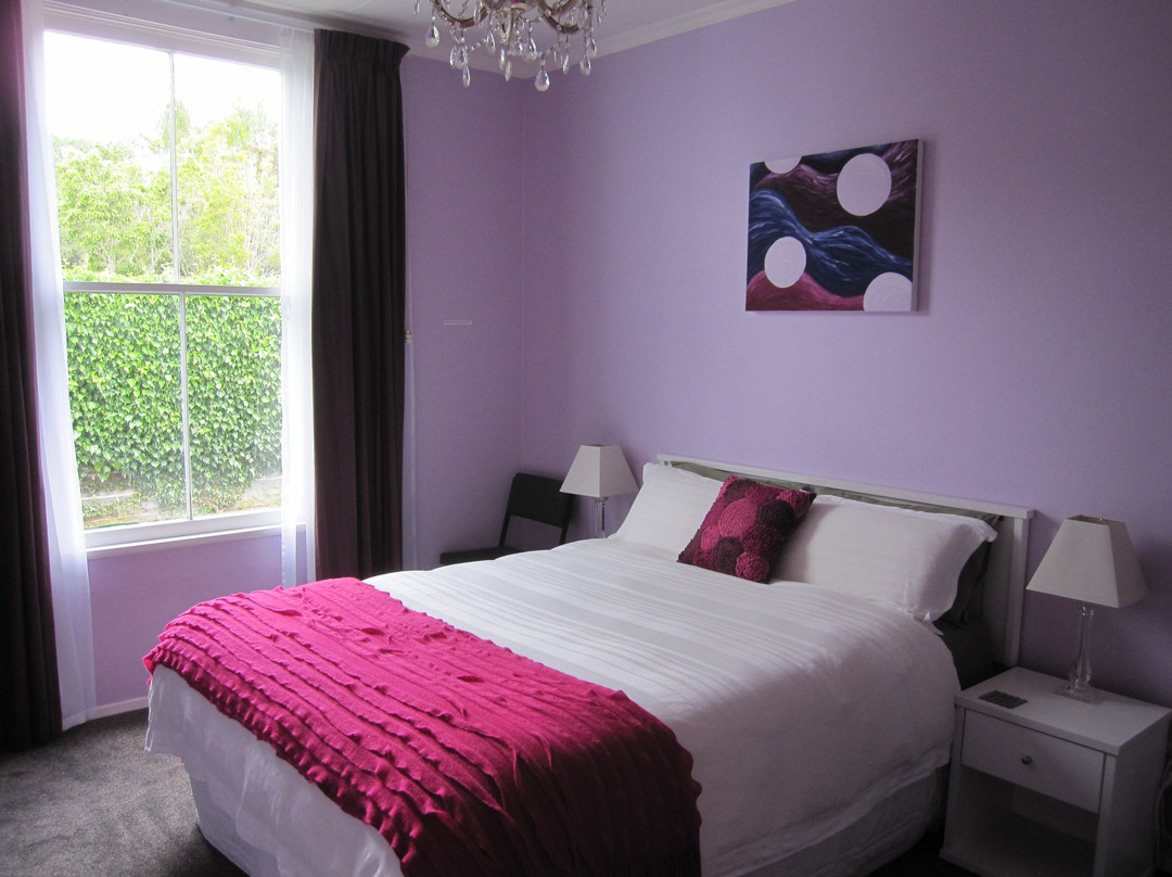 Thyme Out Estate主图