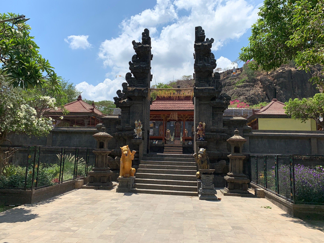 Pulaki Temple (Pura Pulaki)景点图片