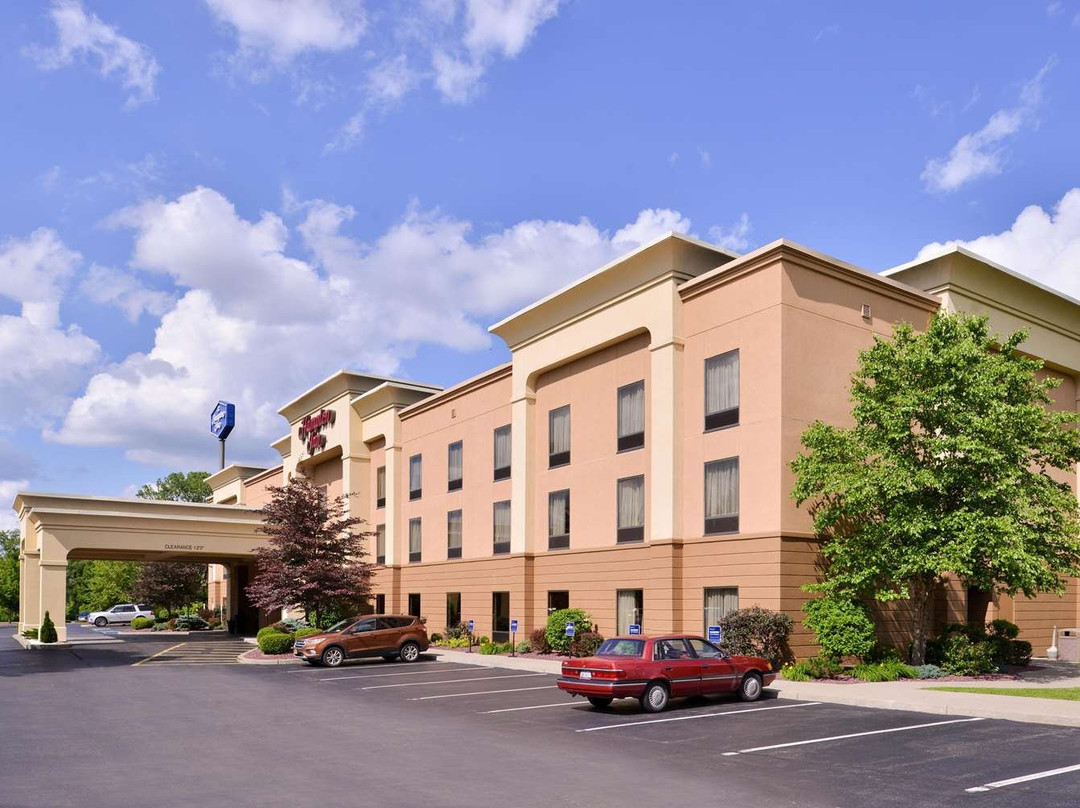 科特兰希尔顿恒庭酒店主图