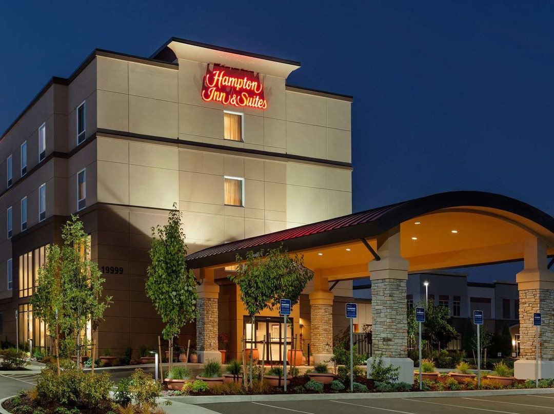 希尔斯伯勒希尔顿欢朋酒店主图