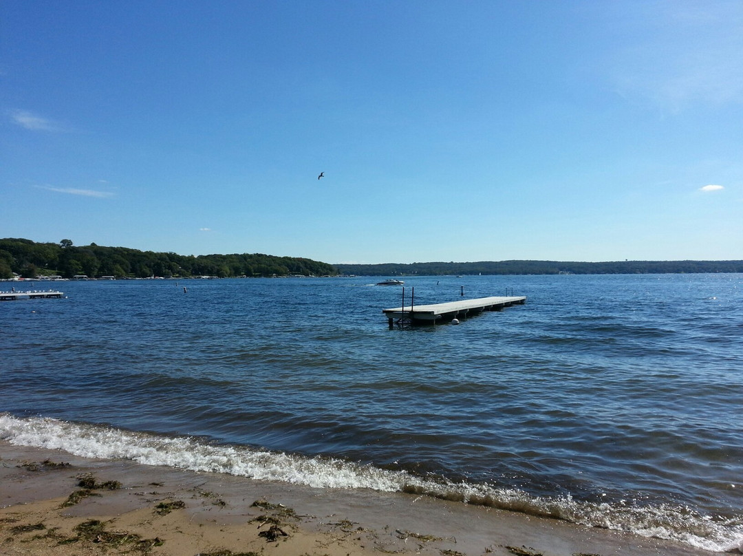 Williams Bay Beach景点图片