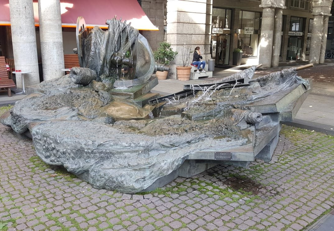 Rathaus Wuppertal-伍珀塔尔必去景点