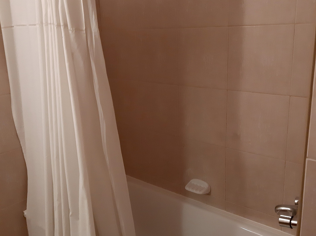 伯纳达酒店主图