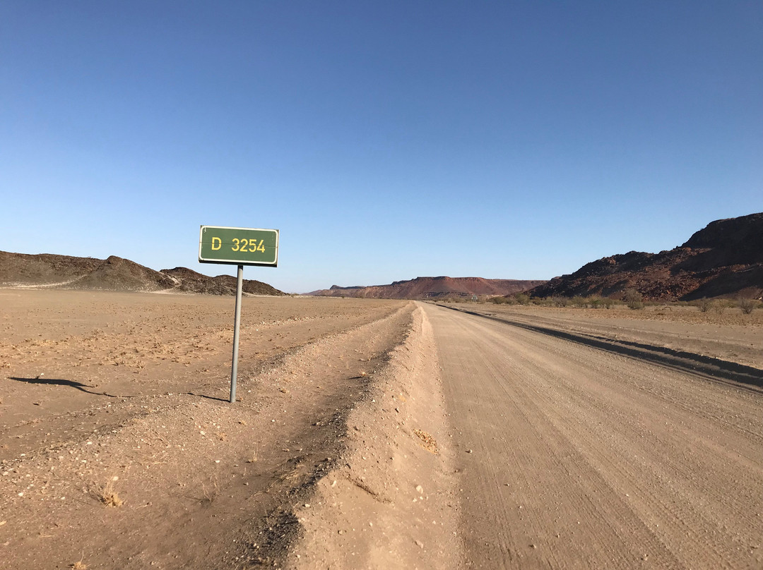 Burnt Mountain-Khorixas必去景点